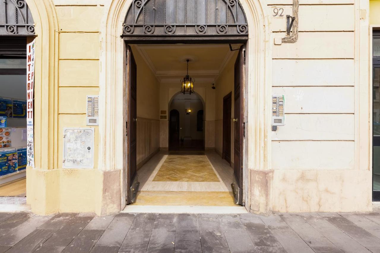Lhr Coliseum B&B Řím Exteriér fotografie