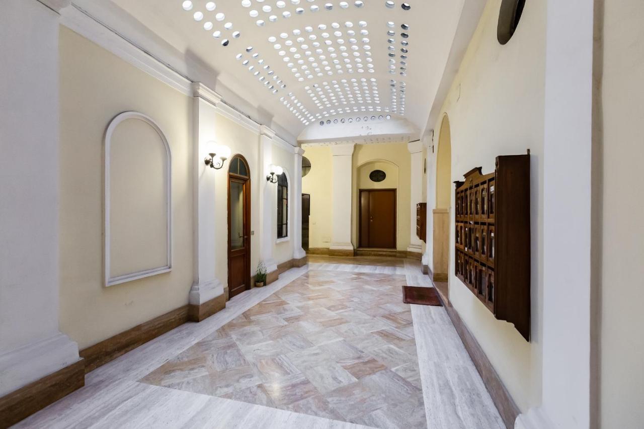 Lhr Coliseum B&B Řím Exteriér fotografie